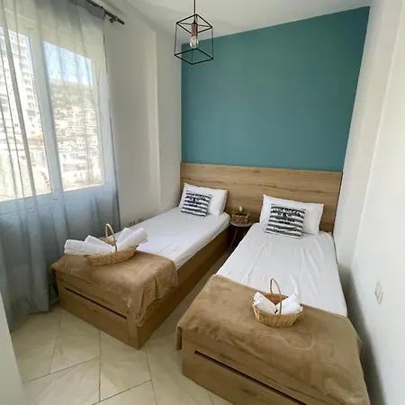 Ola Apartment *